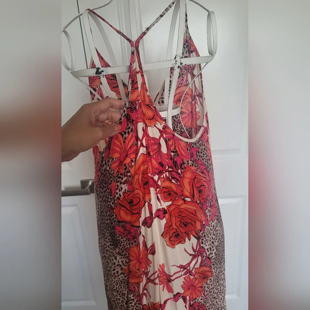 Dress - Picture 5 of 6